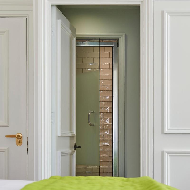 Junior Suite image 2