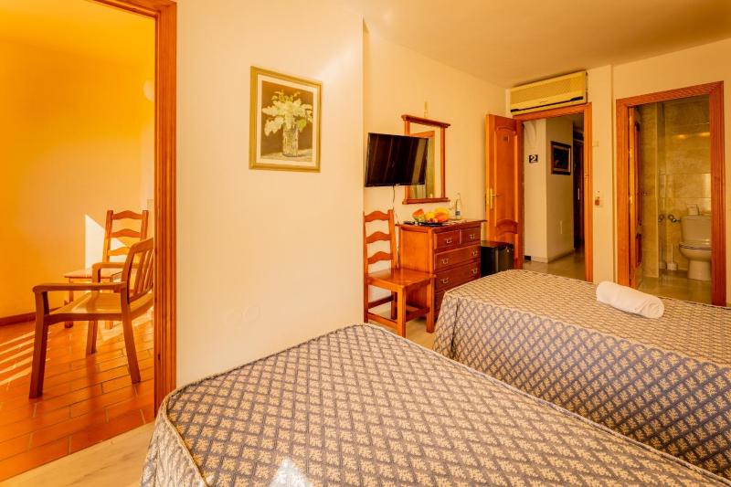 Hotel La Morena - image 41