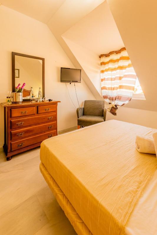 Hotel La Morena - image 45