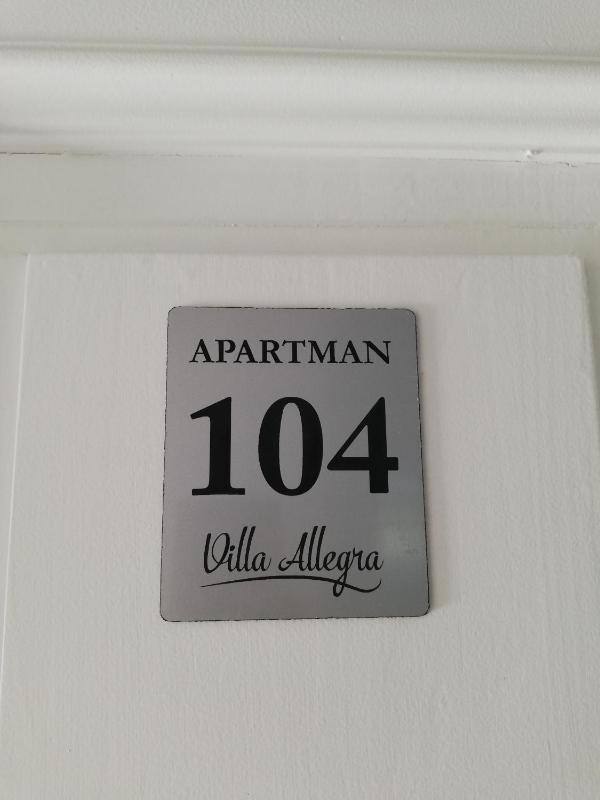 Two-Bedroom Apartment with Balcony and Sea View image 2