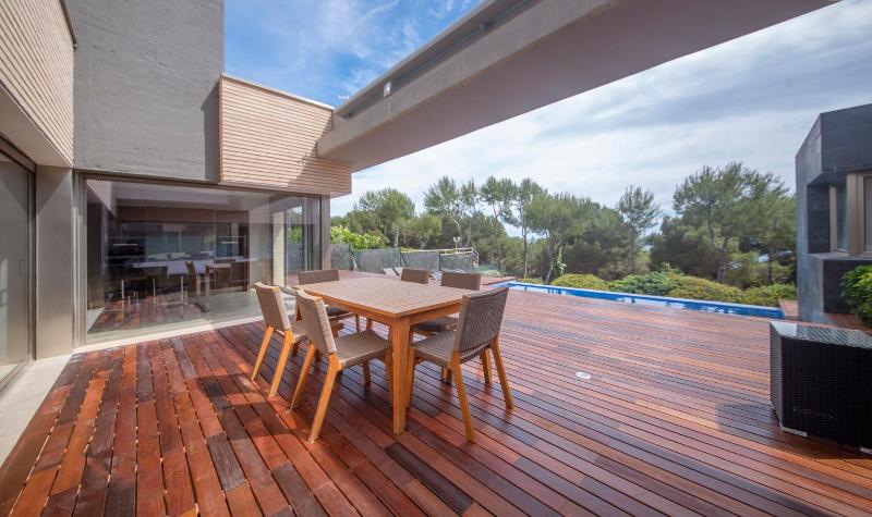 Limonium Deluxe Villa with Private Pool TarracoHomes - image 18