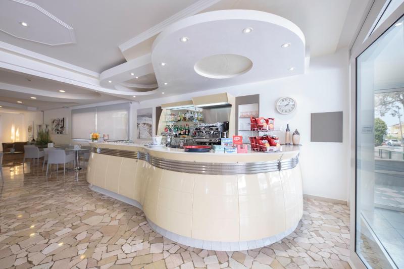 Hotel Bristol - image 5