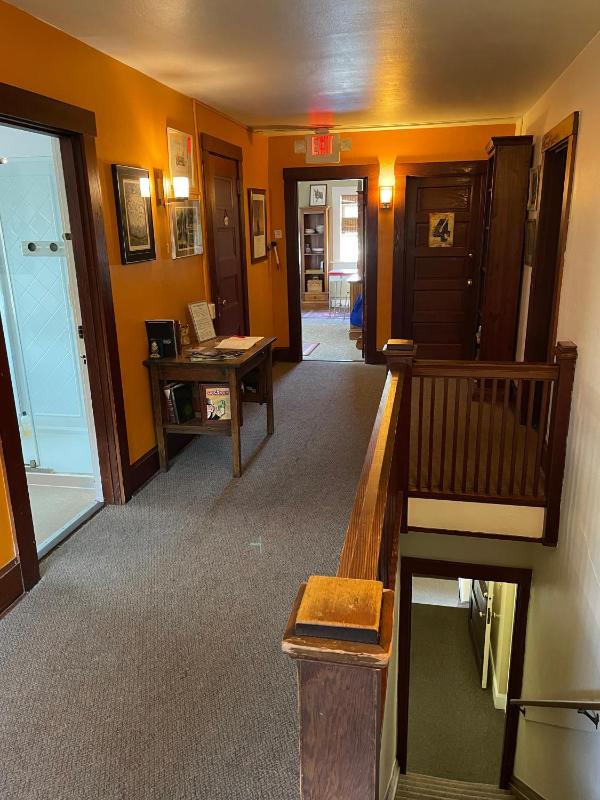 Portland International Guesthouse - image 22