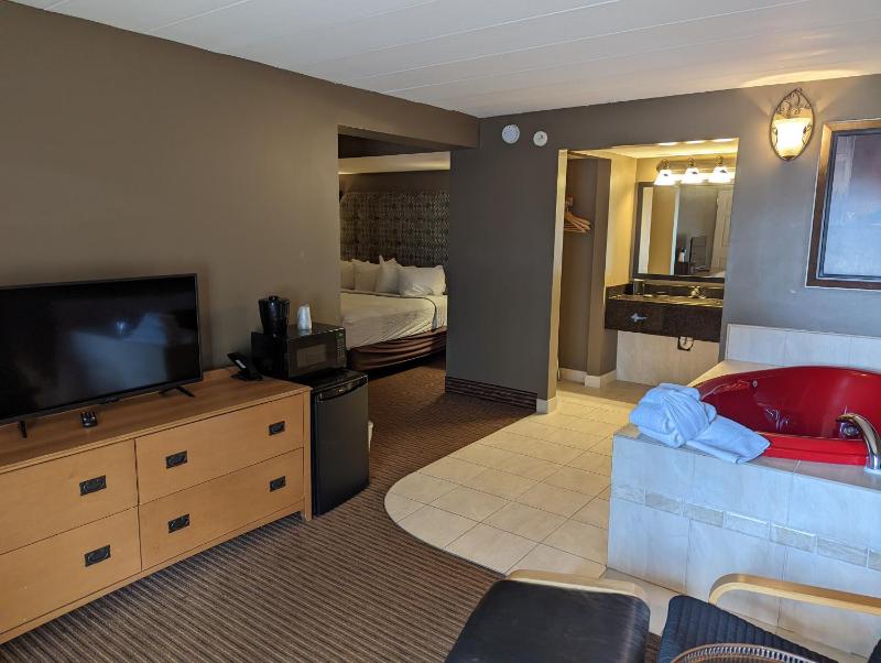 King Studio Suite - Non-Smoking image 3