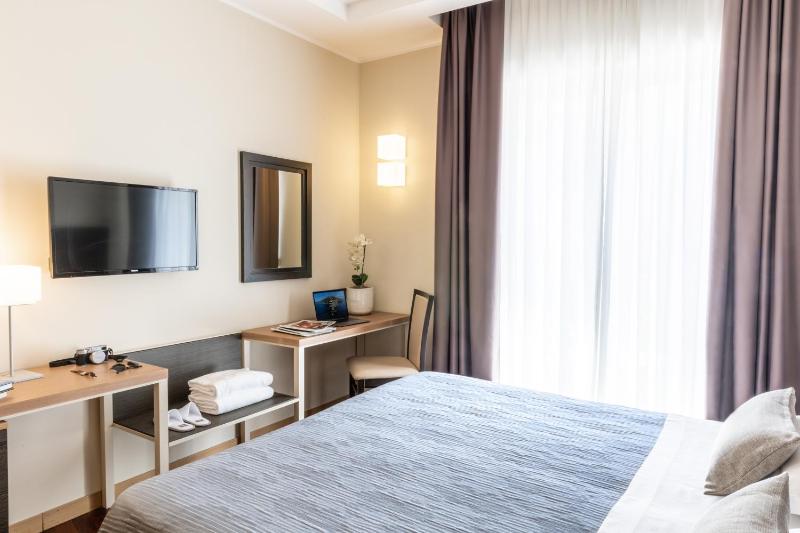Double or Twin Room with Balcony image 1