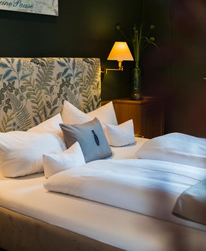 Double Room with Balcony image 1