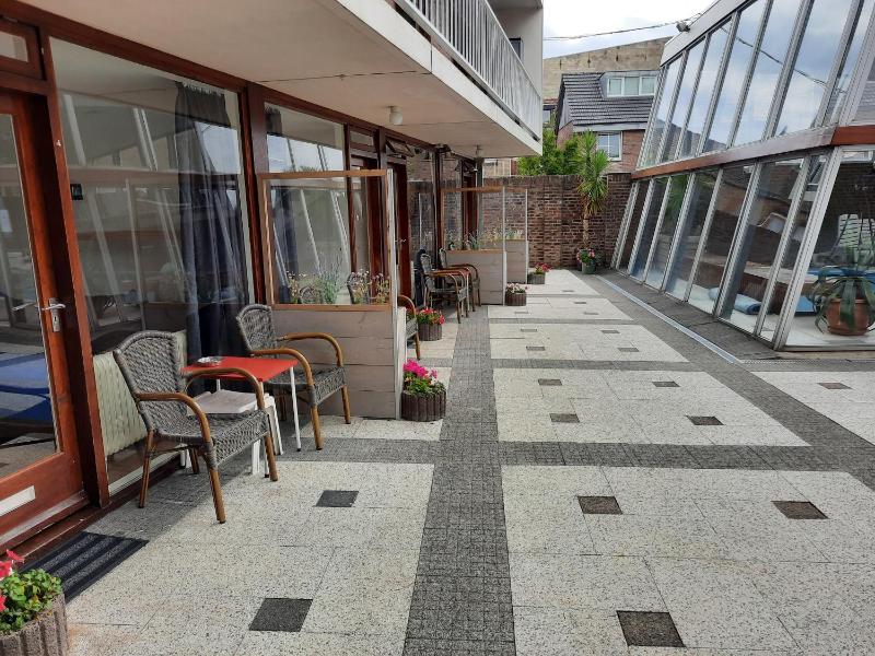 Studio with Terrace image 3