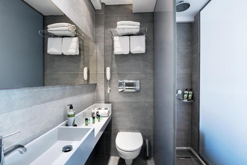 Oktober Downtown Boutique Hotel - image 6