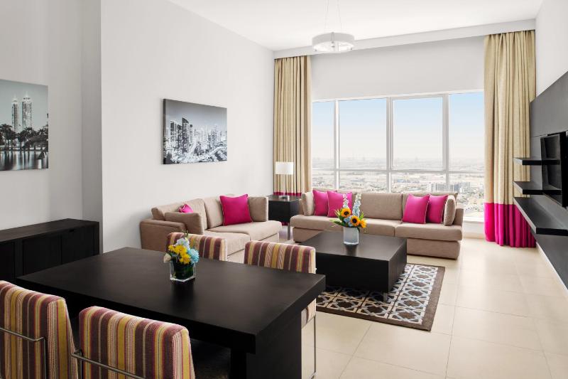 One-Bedroom Apartment image 3
