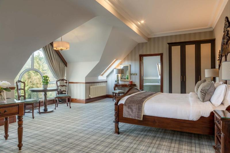 Deluxe Double Room image 4