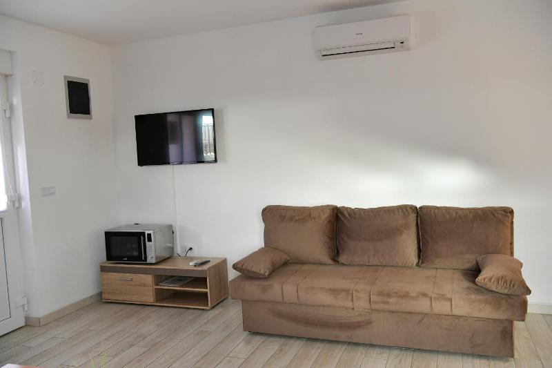 Apartments Villa Lucky - image 21