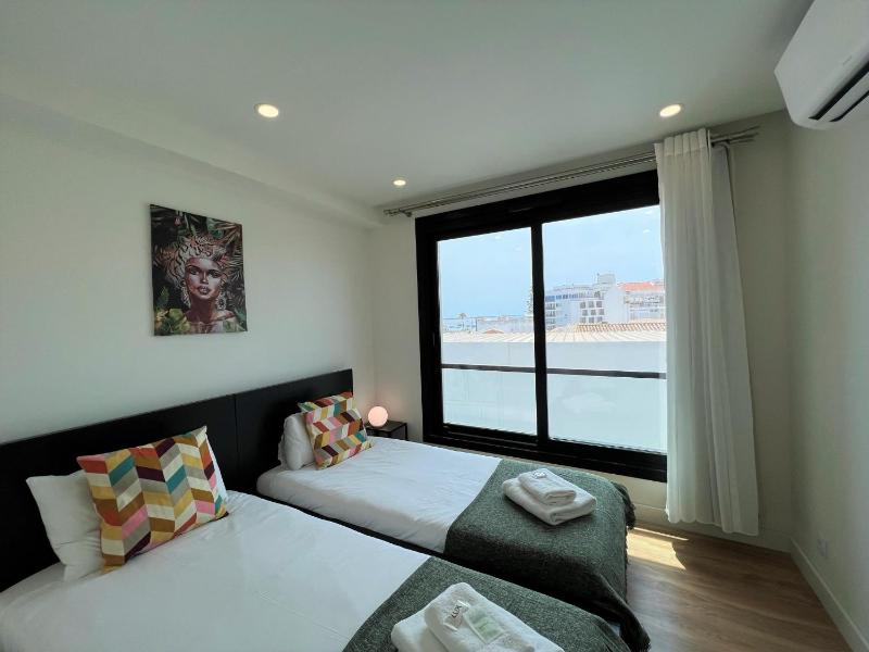 Faro Design 2 by Homing - image 12