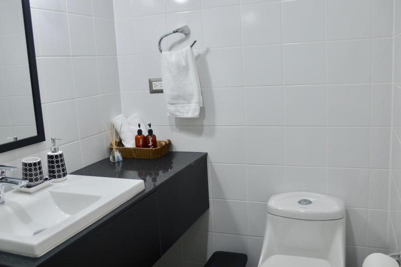 Cozy Stays Cayala Apartments (407) - image 6