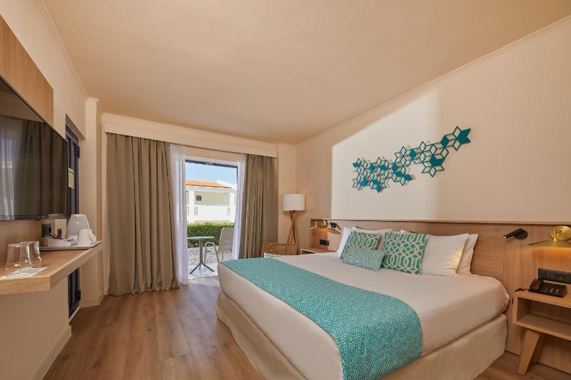  Double Side Sea View - 2AD image 1