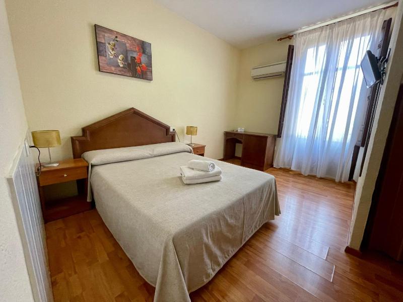 Arteaga Hostal & Baños Arabes Elvira - image 11
