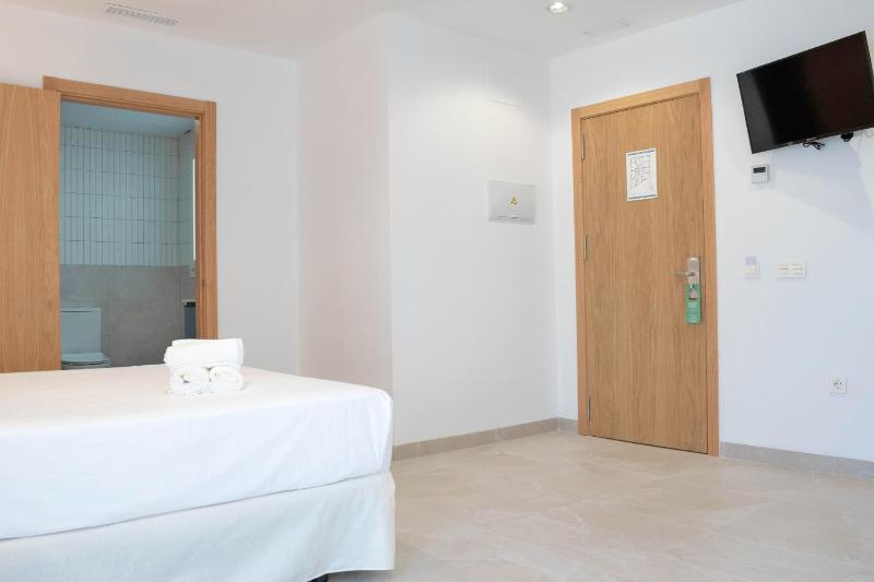 Rio Salado Conil Hostal - image 9