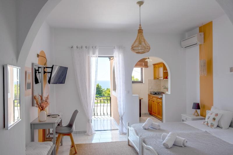  Double or Twin Room - Ground Floor image 4