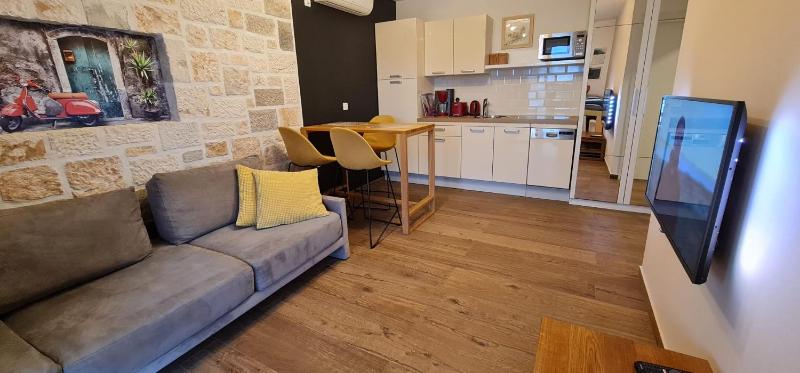 Apartments Lolita - image 15