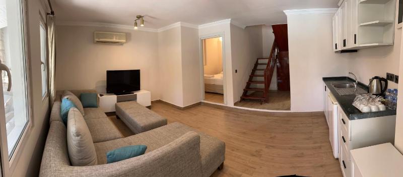 Three-Bedroom Villa (6 Adults) image 4