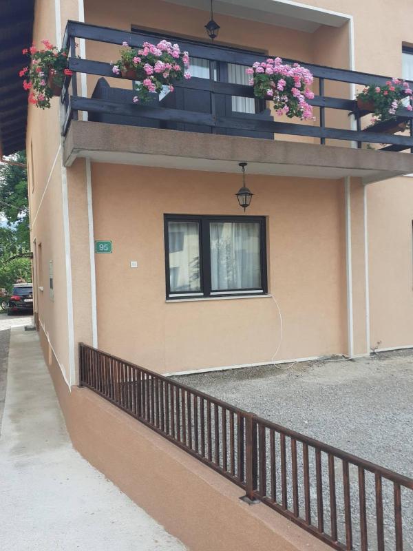 Apartman Dalal - with access to river Una - image 12