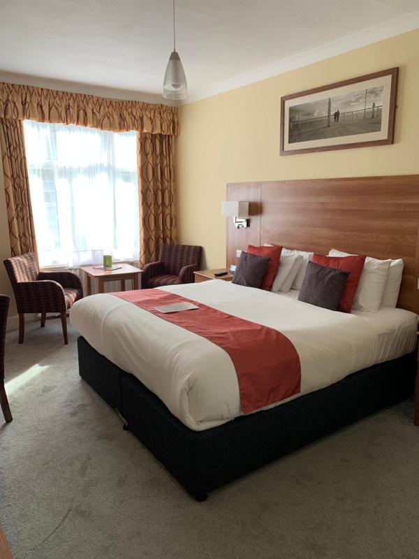 Double Room - No Dogs image 1