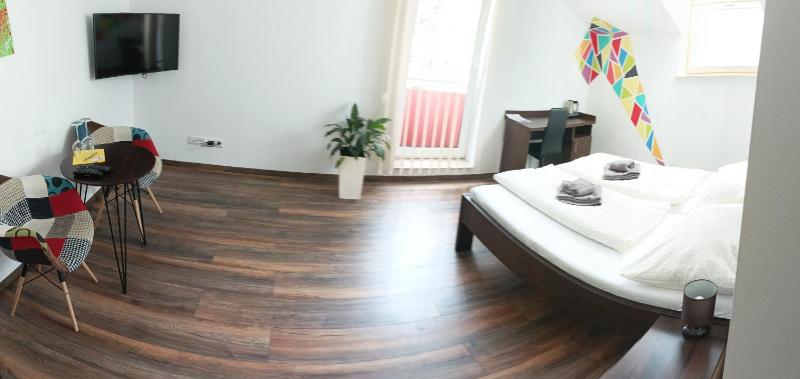 Superior Double Room image 4