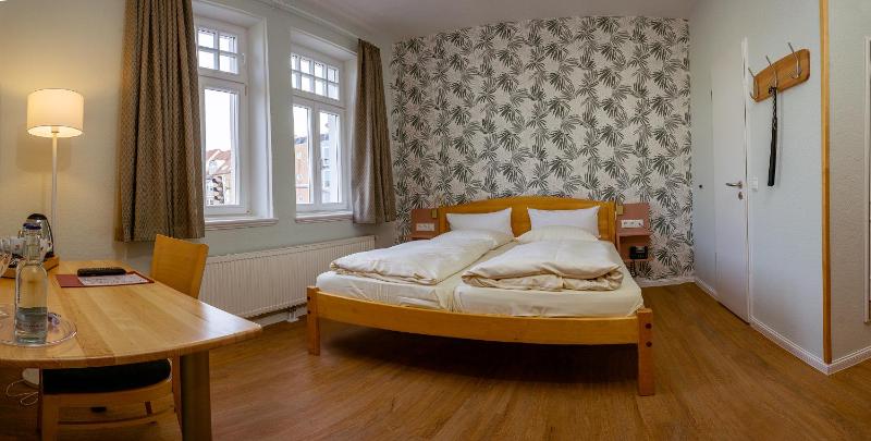 Standard Double Room image 1