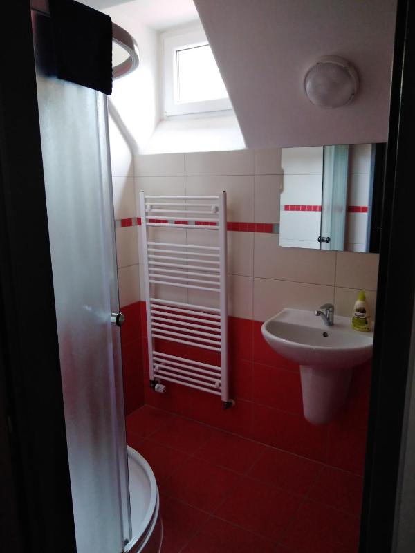 Quadruple Room with Walk-in Closet image 4