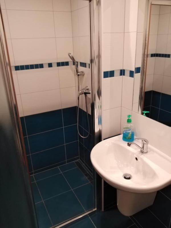 Quadruple Room with Private Bathroom image 4