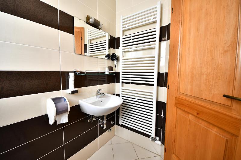 Triple Room image 2