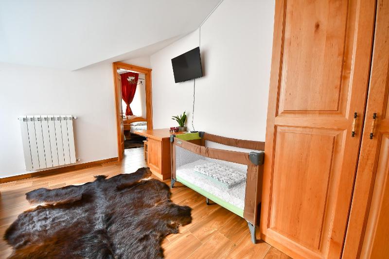 Family Room with Private Bathroom image 4