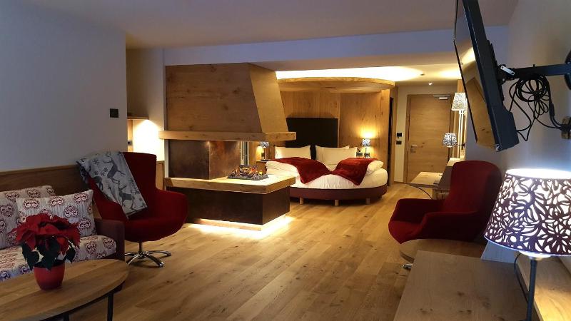 Suite with Balcony image 3