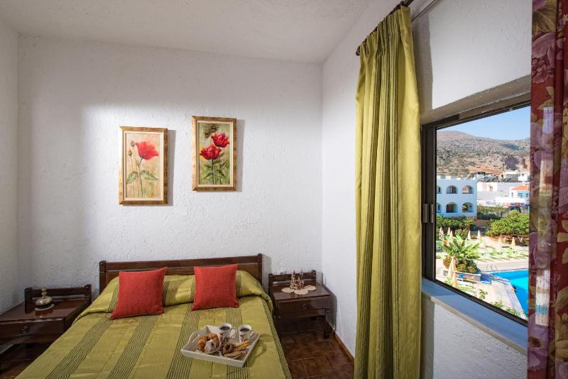 Standard Double Room image 1