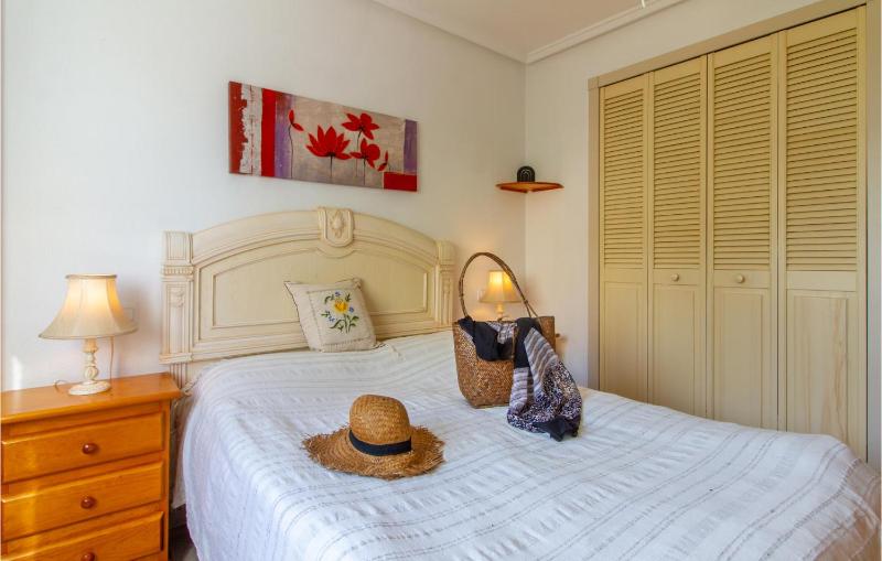 Cozy Apartment In La Mata Torrevieja - image 11