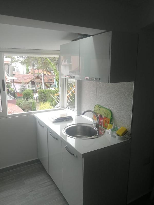 Mimoza Appartament - image 12