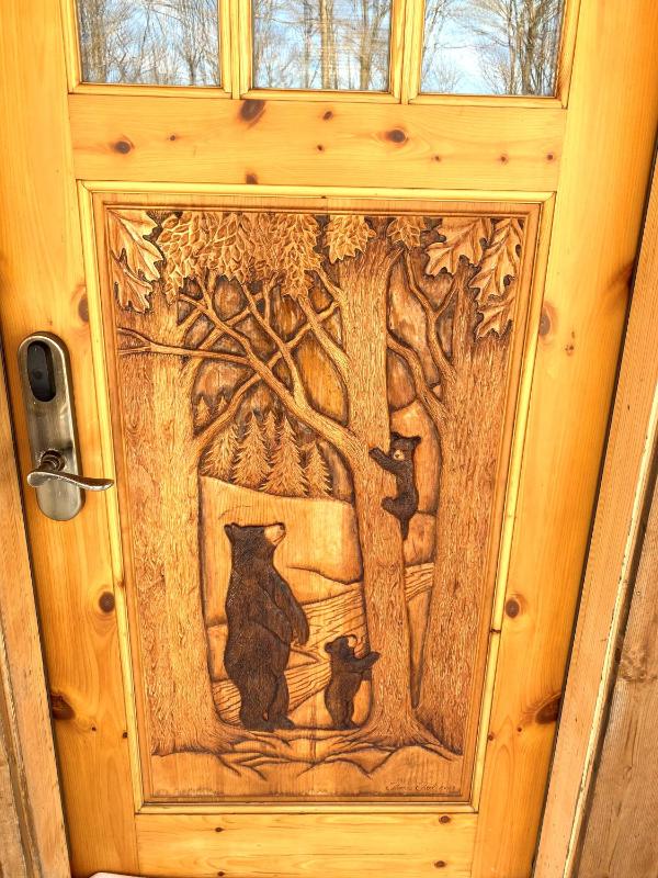 One-Bedroom Chalet - Pet Friendly image 3