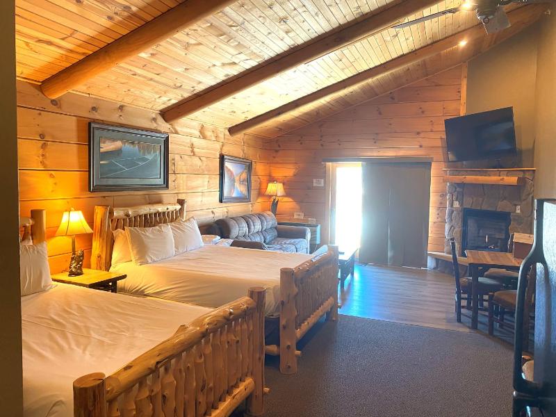 One-Bedroom Chalet image 3