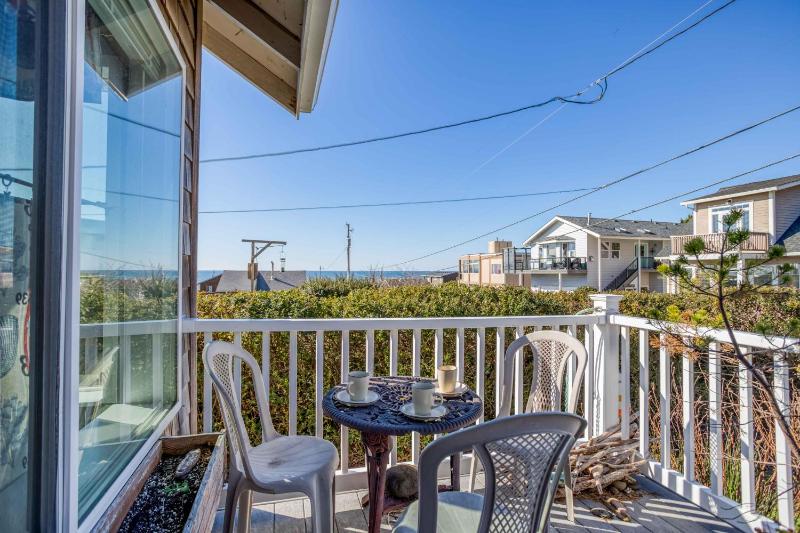 High Tides Beach House - image 38