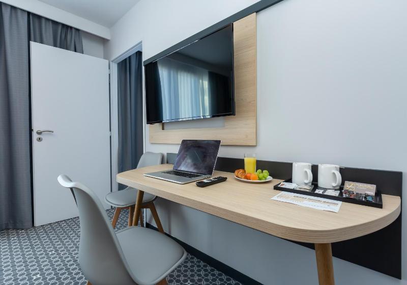 Appart'hôtel Odalys City - Le Havre Centre - image 7