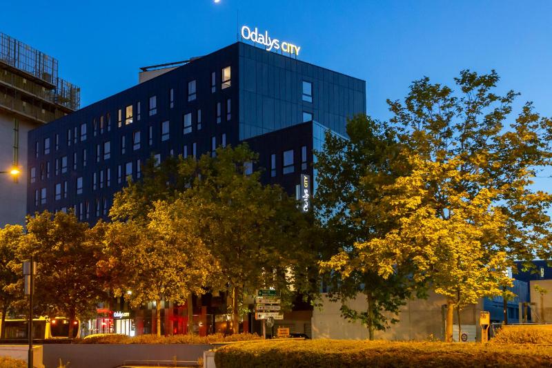 Appart'hôtel Odalys City - Le Havre Centre - image 2