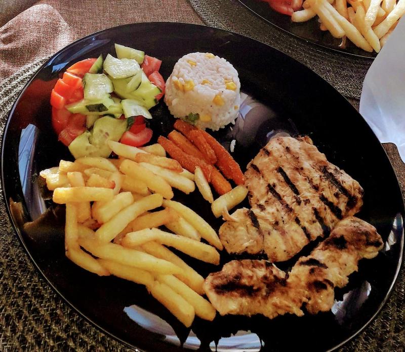 Triple Room with Lake View image 4