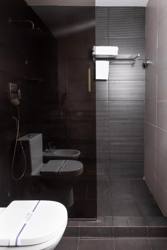 Deluxe Double or Twin Room with Sea View image 3