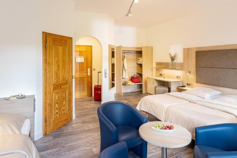 Triple Room image 4
