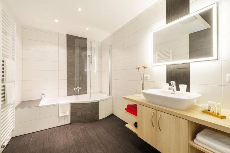 Junior Suite image 1