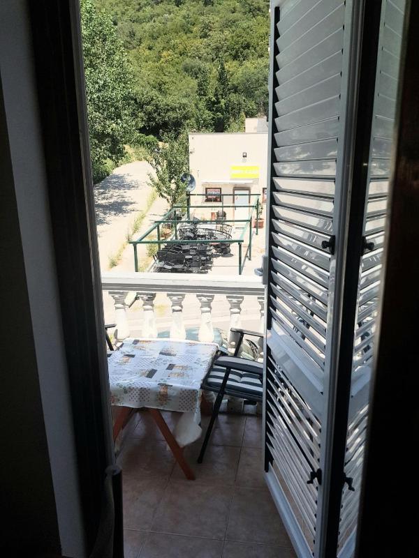 Apartment image 4