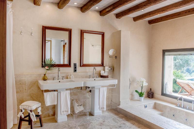 Garden Suite with Private Pool  image 4