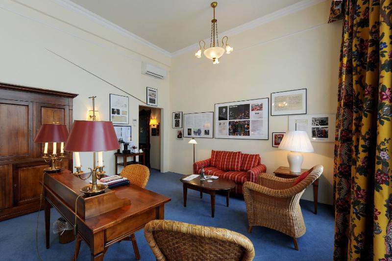 Suite image 3