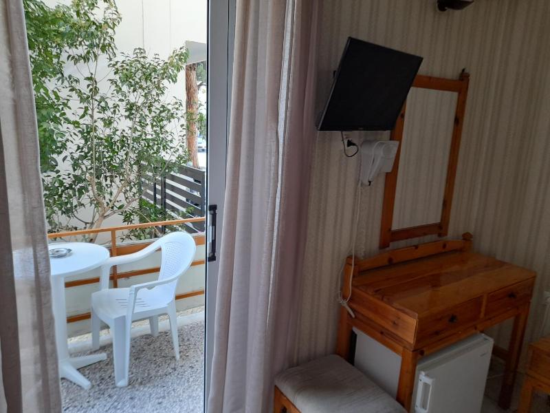 Phaethon Hotel - image 9
