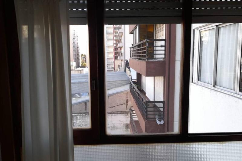 Dos ambientes modernos y luminosos en La Perla - image 7