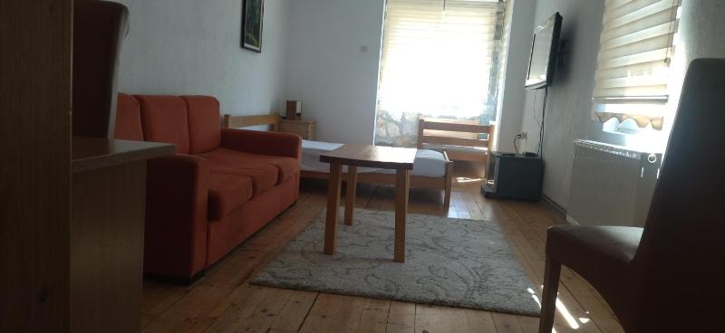 Family Room image 1